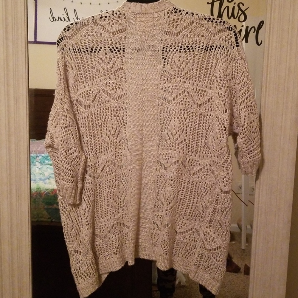 Cardigan - Picture 4 of 4